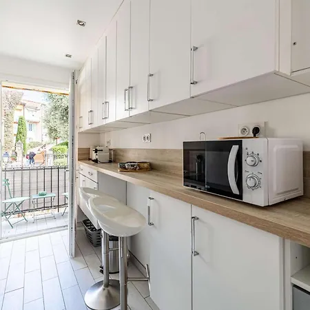 La Maison Du Suquet Duplex Avec Terrasse En Plein Centre Holiday home Cannes